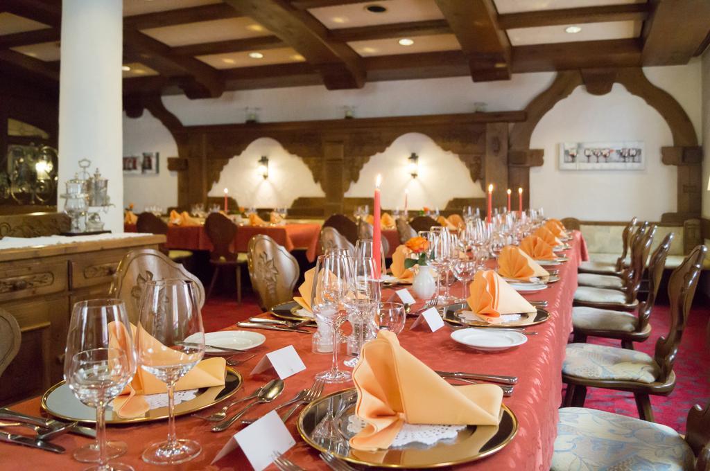 Hotel St.Martiner Castell Sankt Martin Extérieur photo